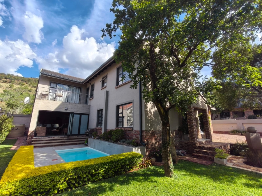 3 Bedroom Property for Sale in Boschdal North West